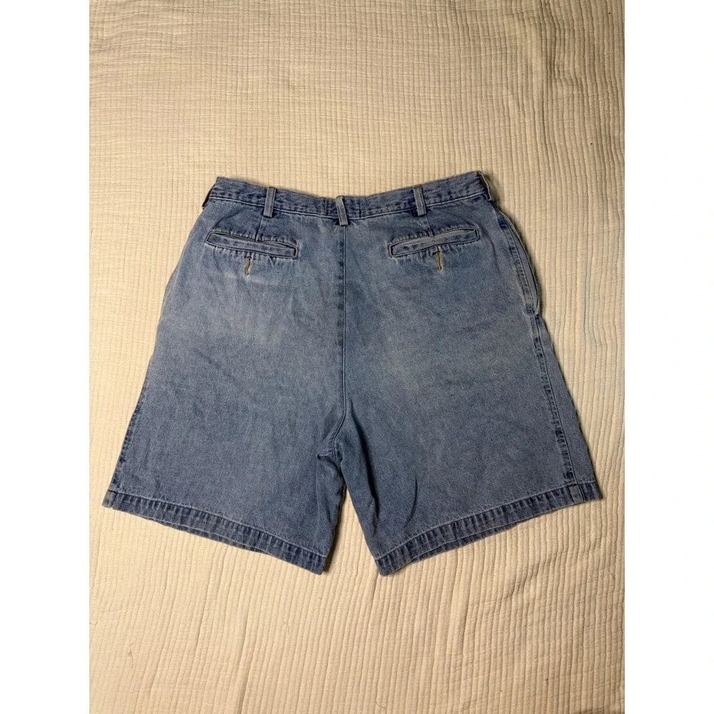 Saddlebred Vintage Denim Light Wash Pleated Front Relaxed Fit Short Size 36